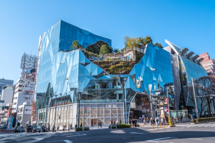 Image of Tokyu Fudosan Group's real estate sector (TOKYU PLAZA HARAJUKU - Retail)