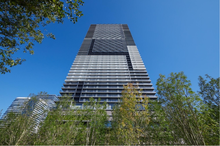 Image of Tokyu Fudosan Group's real estate sector (BRANZ Tower Toyosu - Residential)